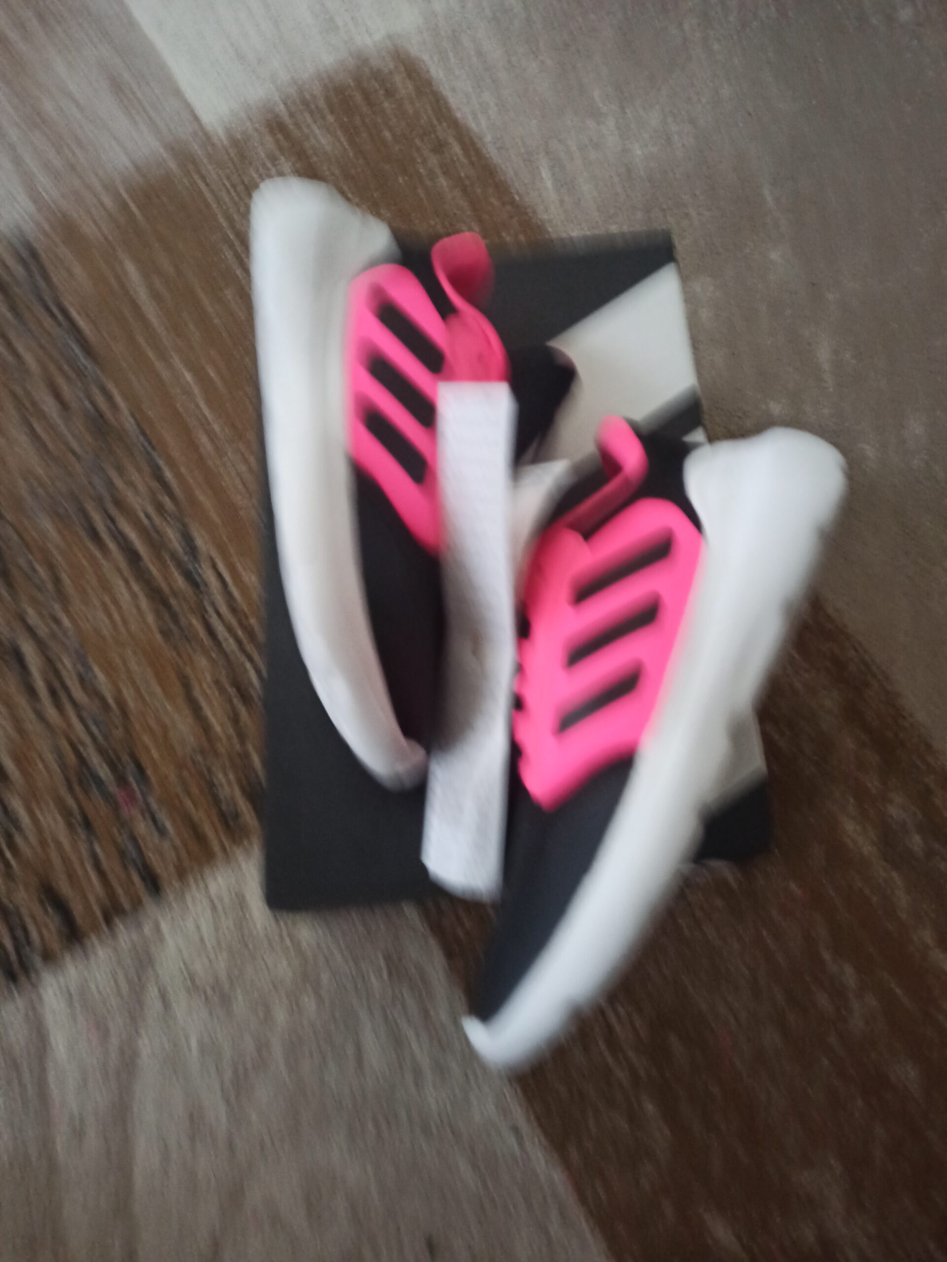 Adidas Performance Gr.39.1/3. 40.Noi