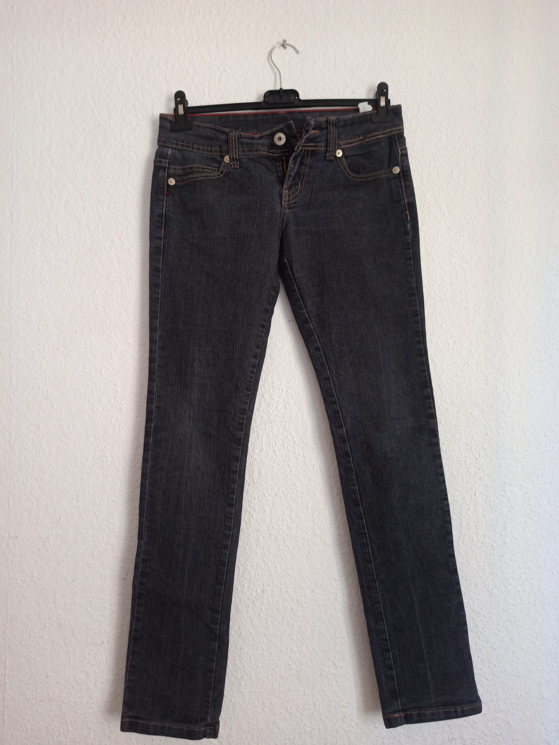 Sommerjeans mit niedrigem Bund Gr.S