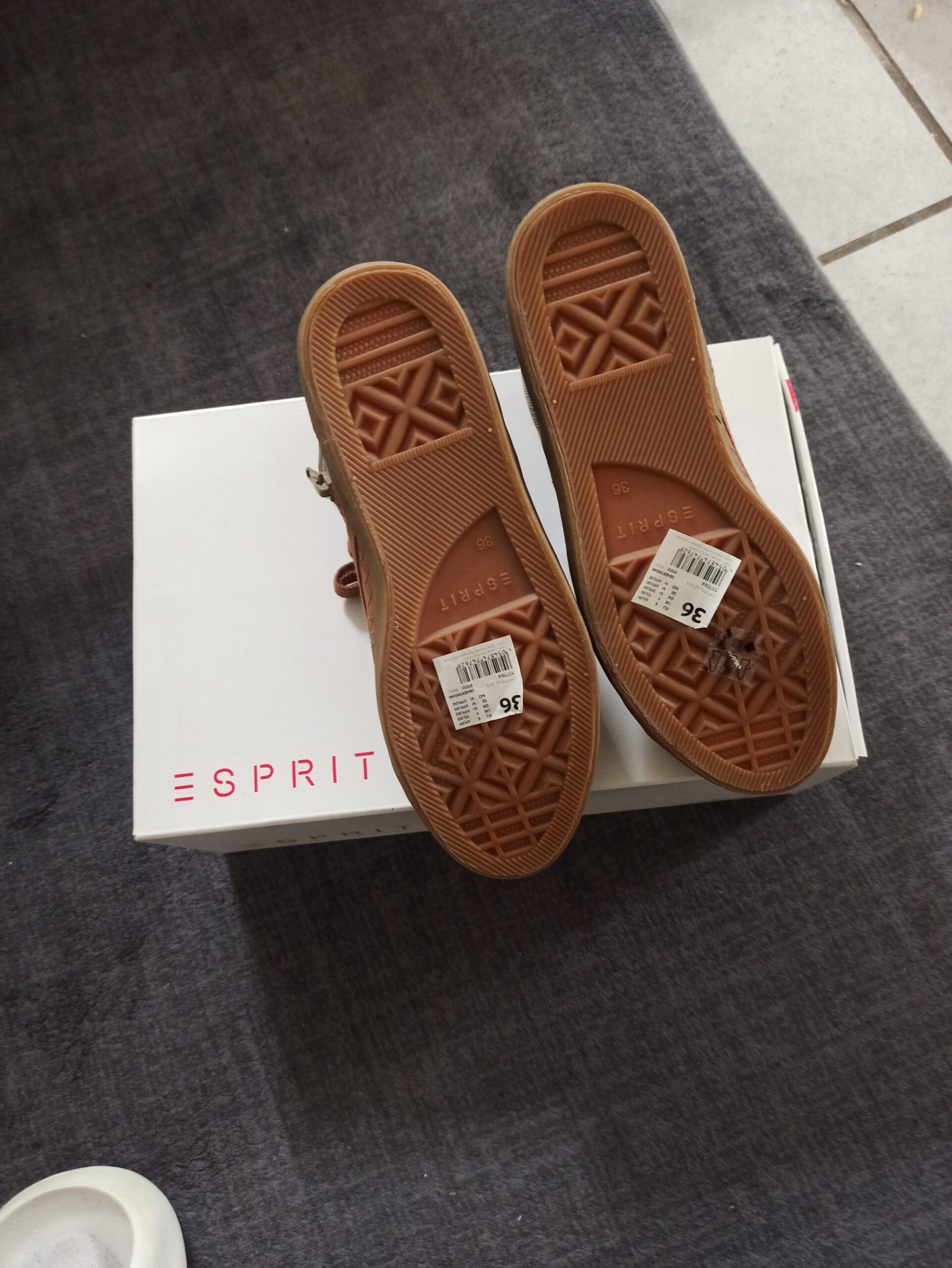 Sneaker Esprit Gr.36.Neu mit Ovp.