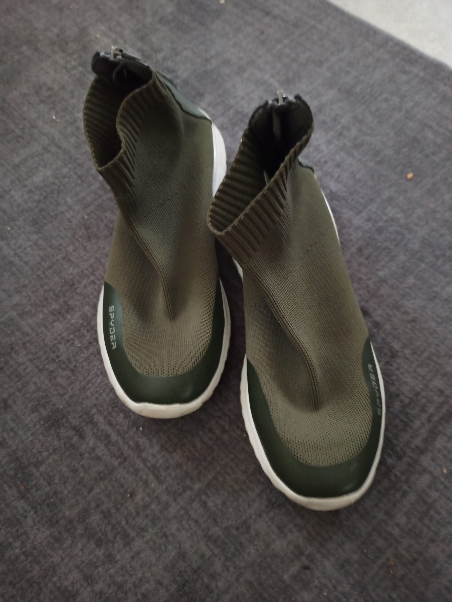 Spyder High-Top Sneakers in Grey Gr.40.