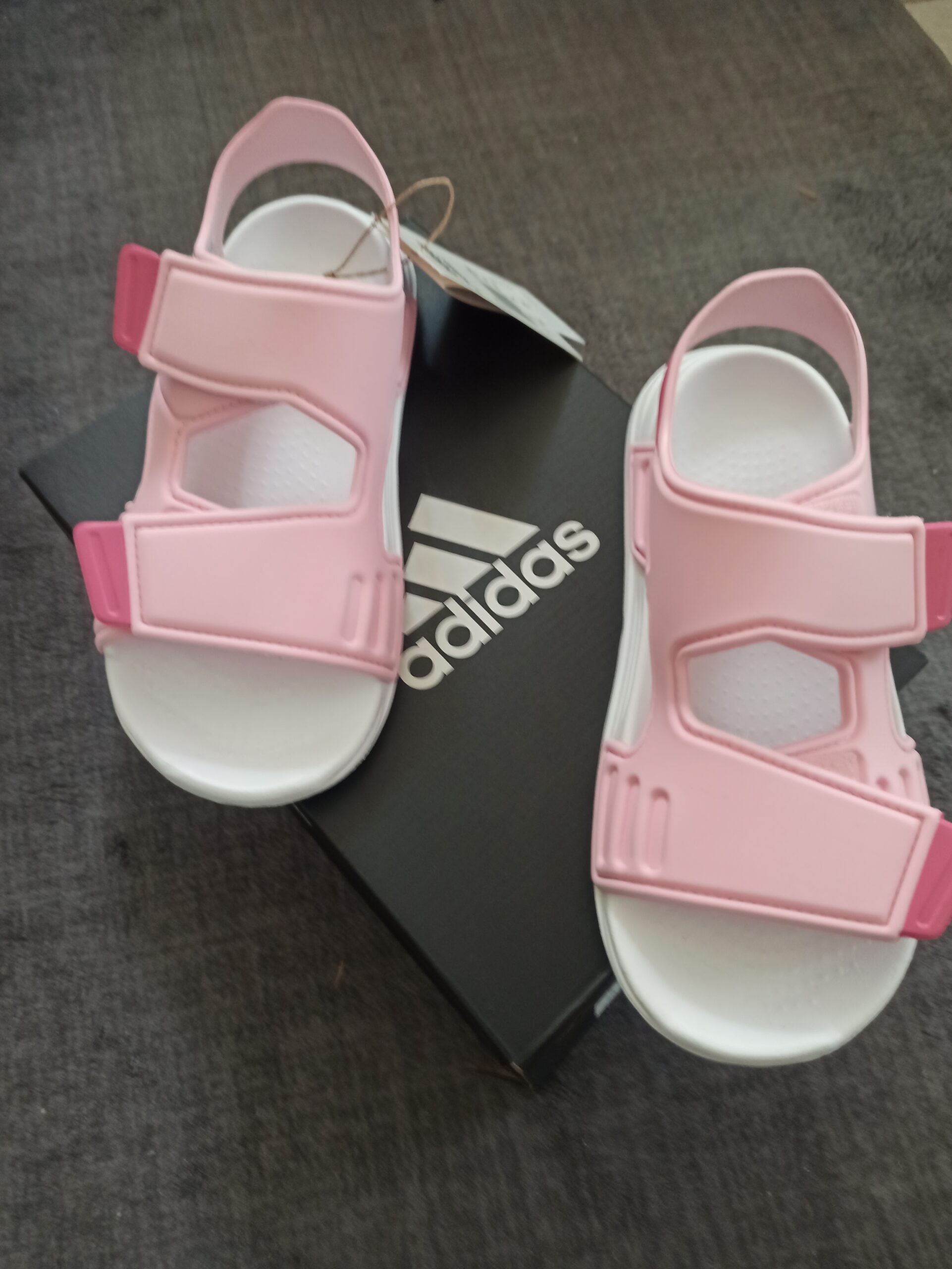 Sandalen für Mädchen Adidas Gr.34. Neu mit Ovp.