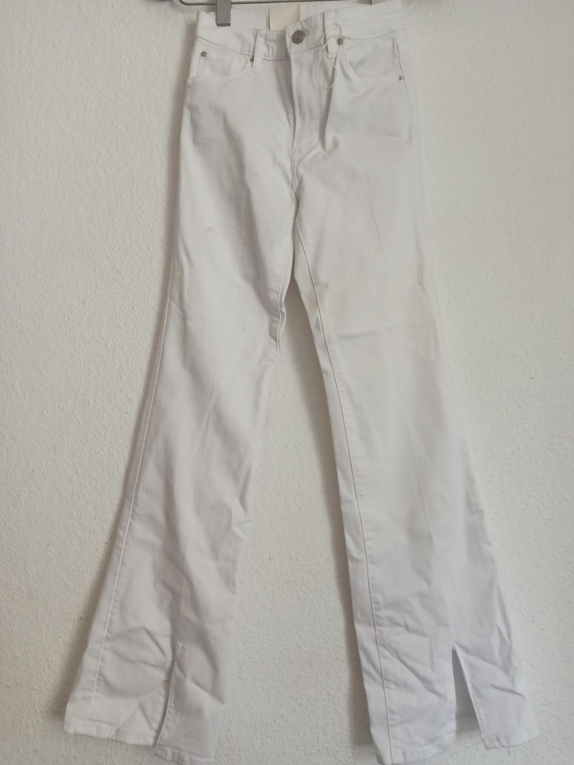 s.Oliver RED LABEL Slim Fit Hose in verkürzter Passform in weiss