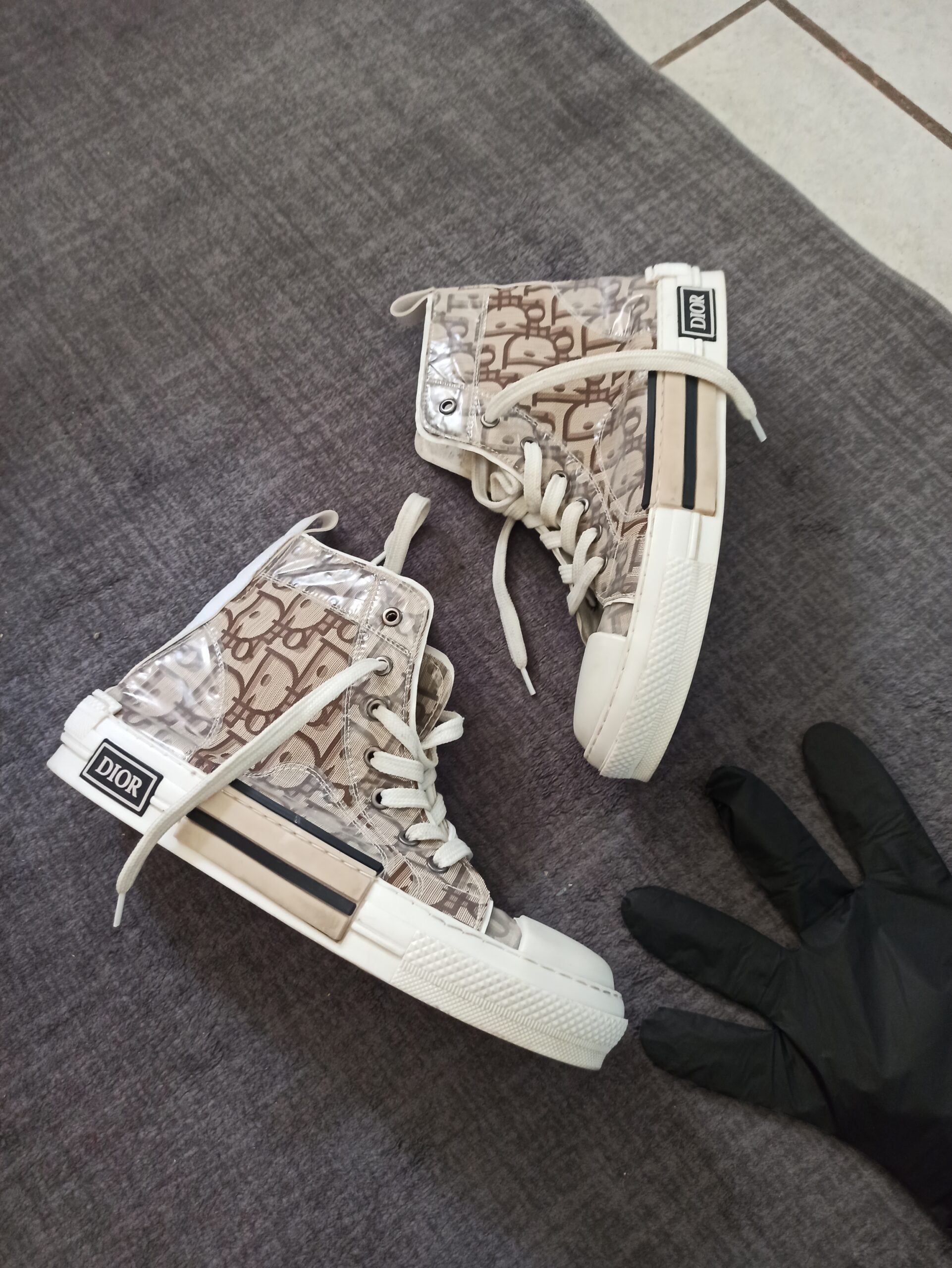 „Sneaker High Top Style Dior – Größe 42 – guter Zustand”