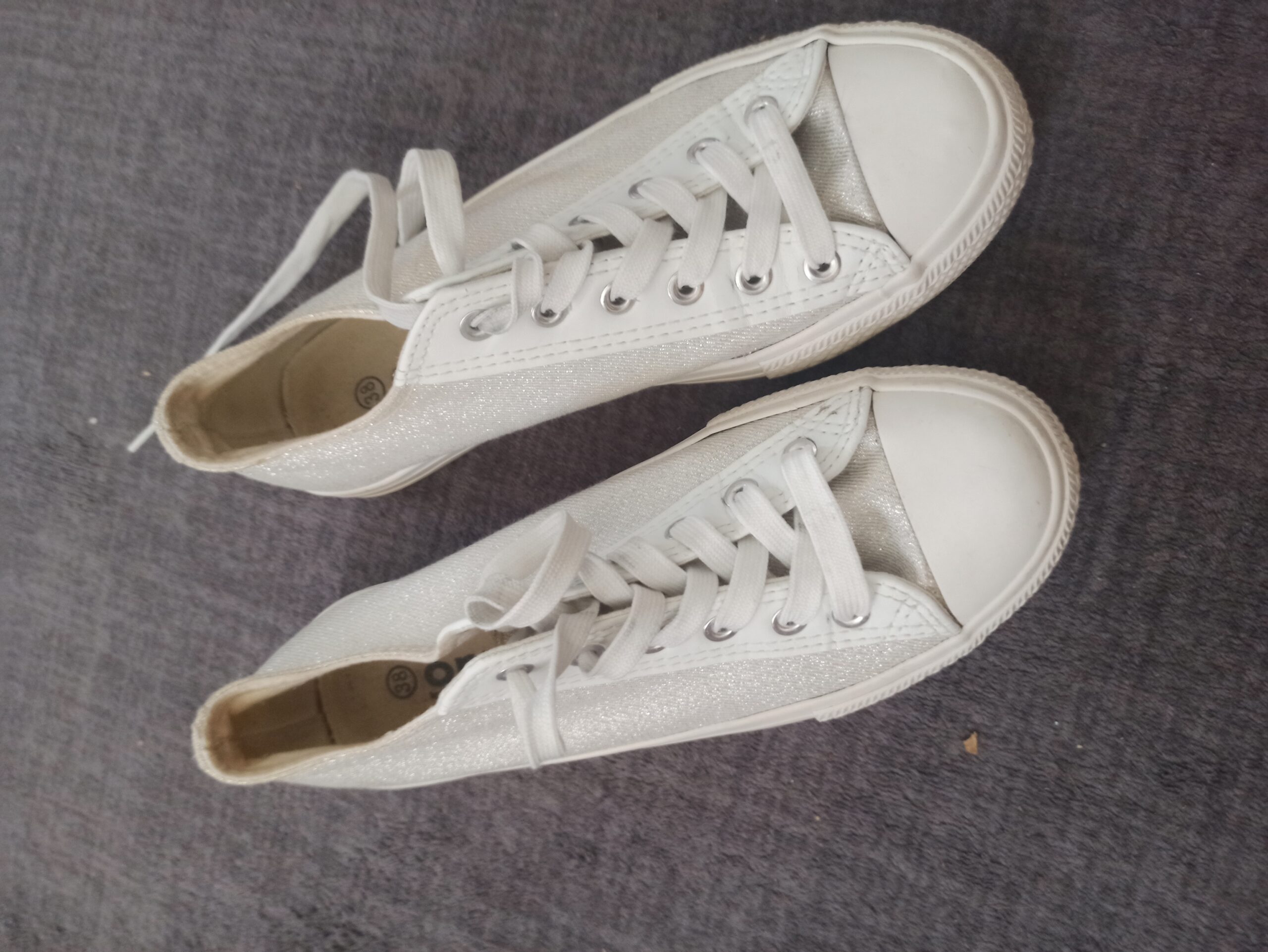 Damen Sneaker Gr. 38 – Weiß/Silber Glitzer – Freizeit & Sommer