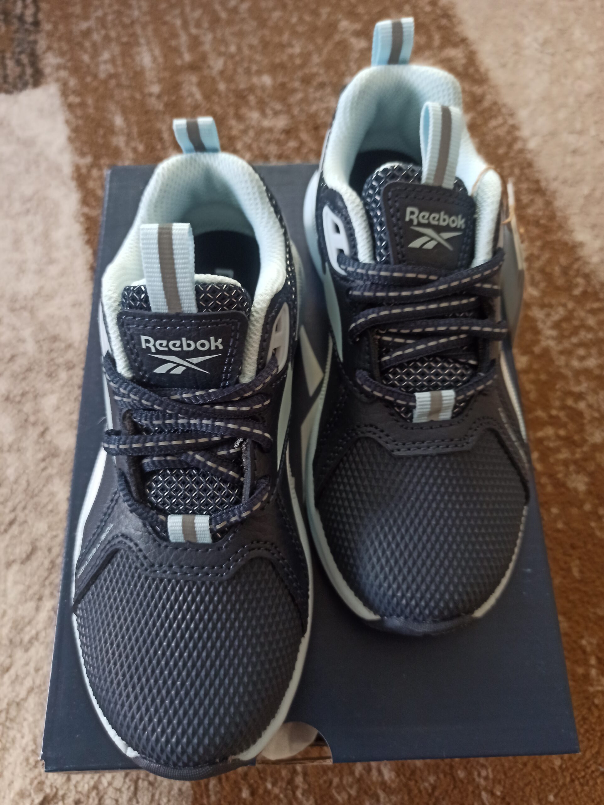Reebok Durable XT Kinder Sportschuhe Gr. 27 Neu mit Etikett