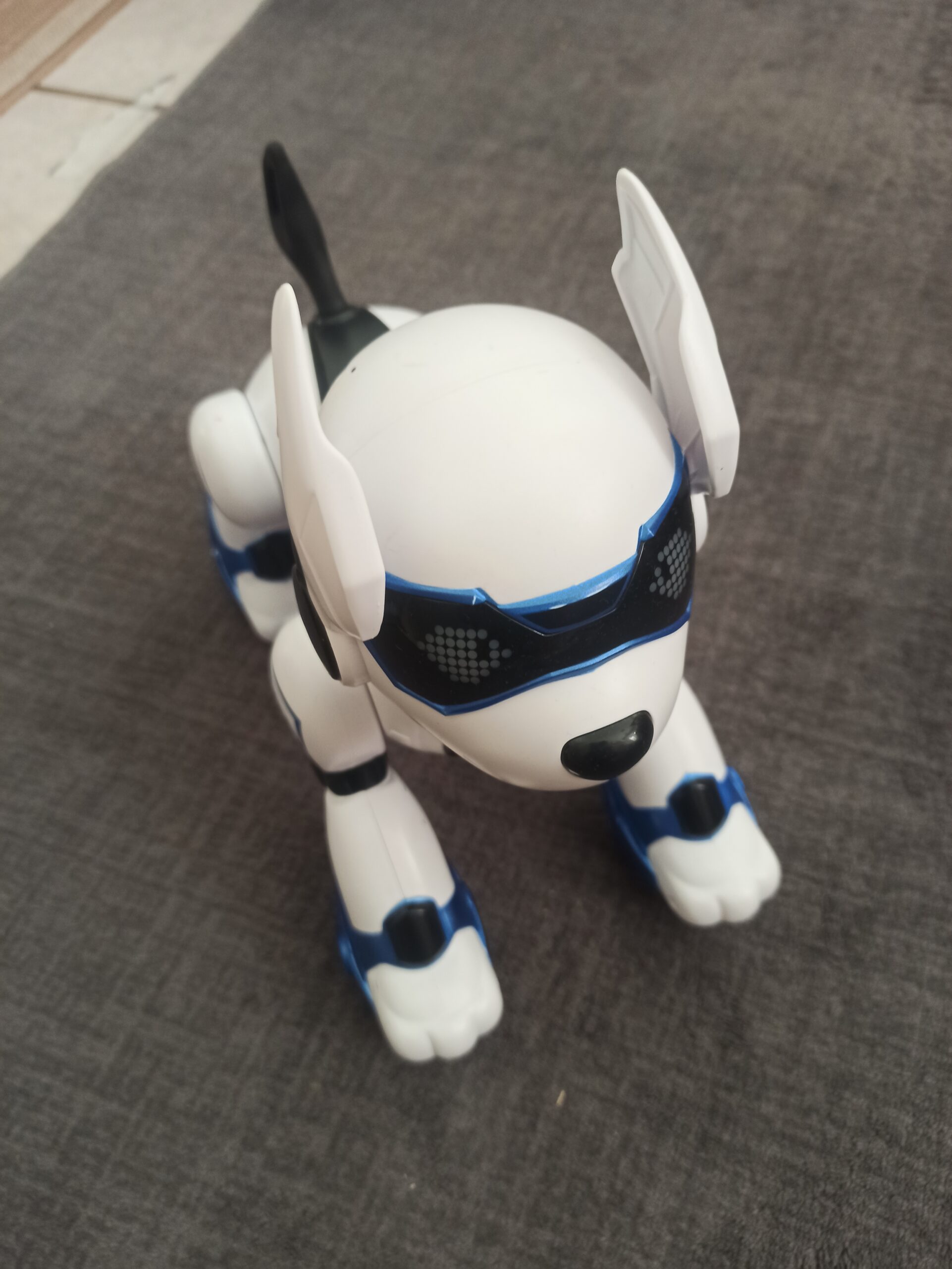 Süßer Interaktiver Robot Dog – Tolles Spielzeug Für Kinder – Defekt